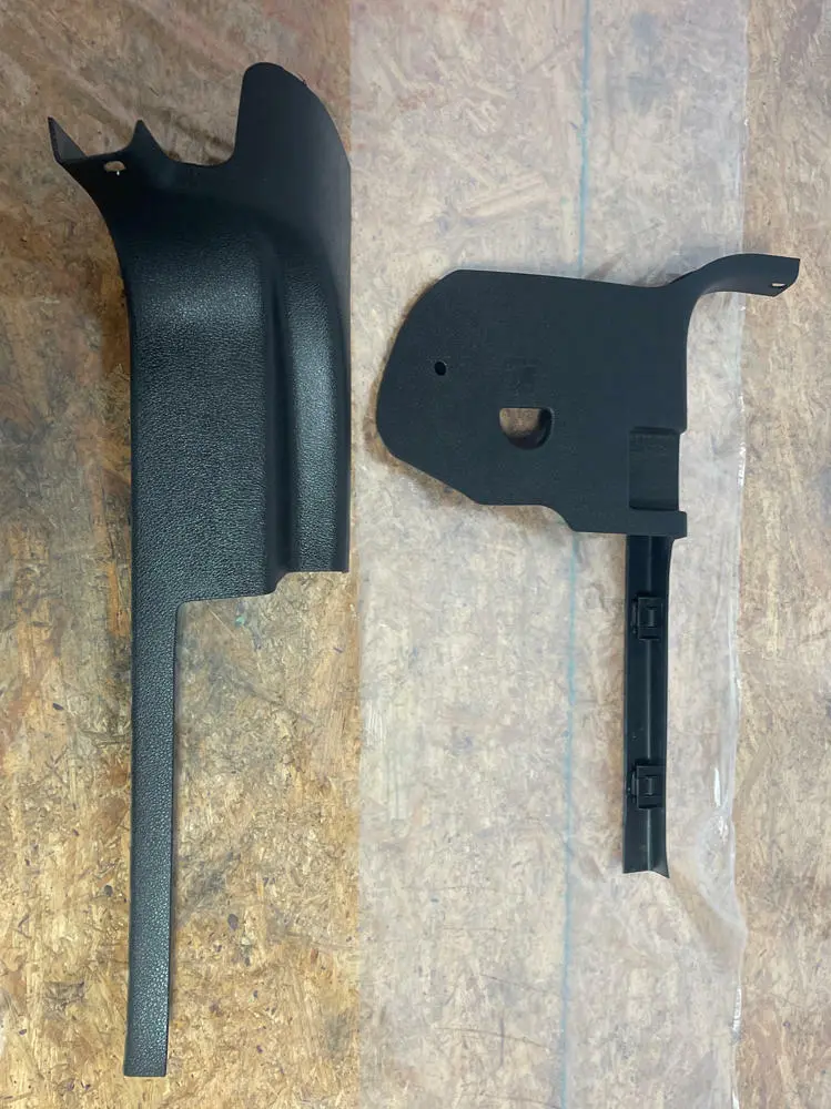 2011-14 Ford Mustang Kick Panels Pair Rh Lh 231 2