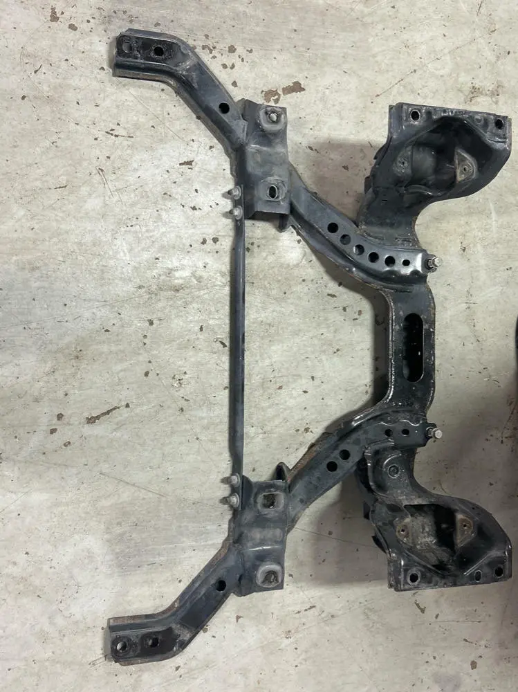 2011-14 Ford Mustang Gt 5.0 Front Sub Frame K-Member 231 1