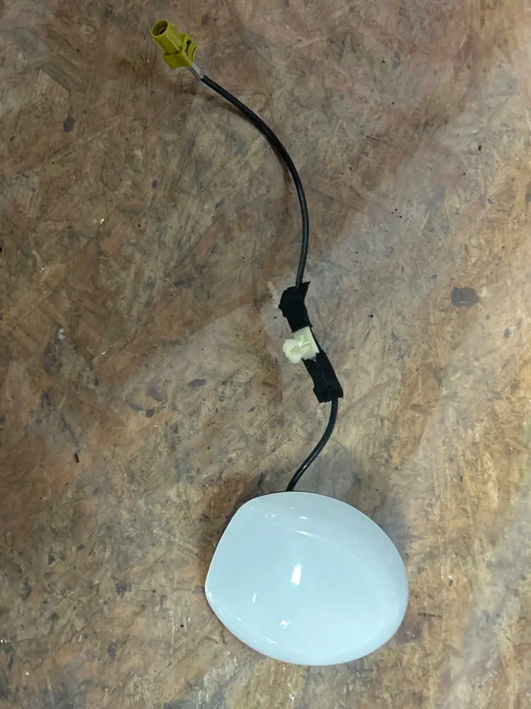 2015-17 Ford Mustang Gt Roof Antenna- Oxford White 253 1