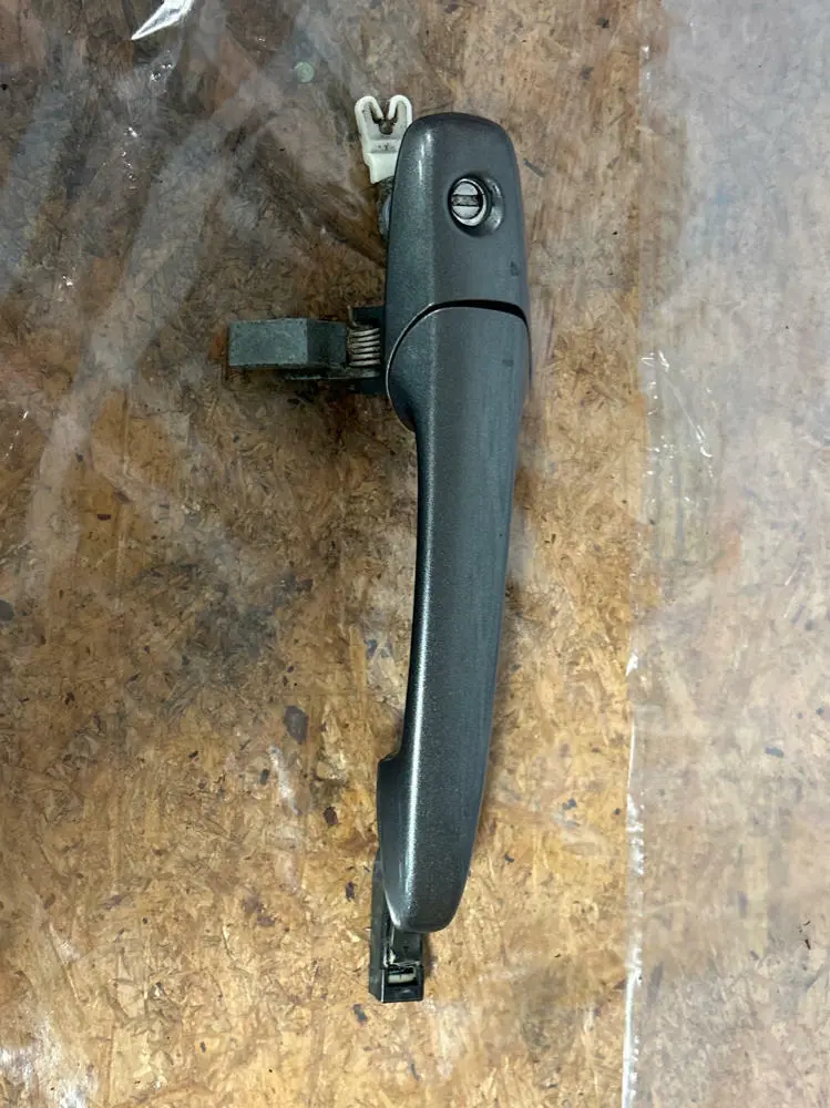 2013-14 Ford Mustang Drivers Lh Door Handle Exterior (Code Uj) 239 1