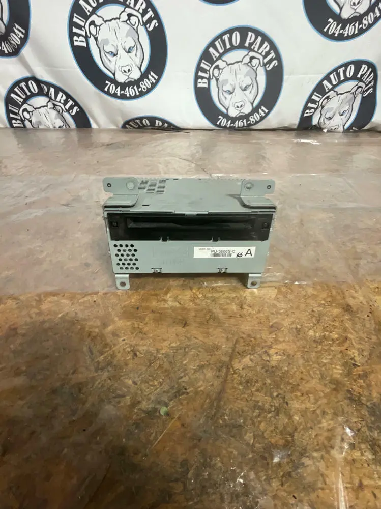 2015-17 Ford Mustang Oem Cd Player Assembly Pu-3606S 1