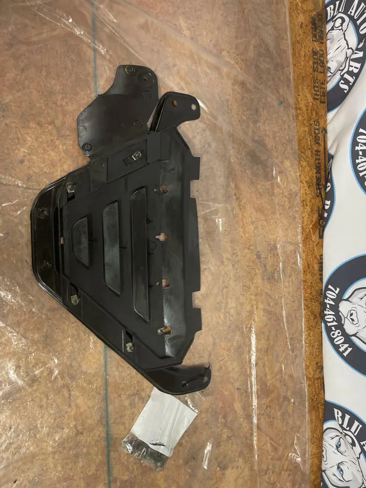 2015-23 Ford Mustang Gt Oil Pan Splash Shield 236 1