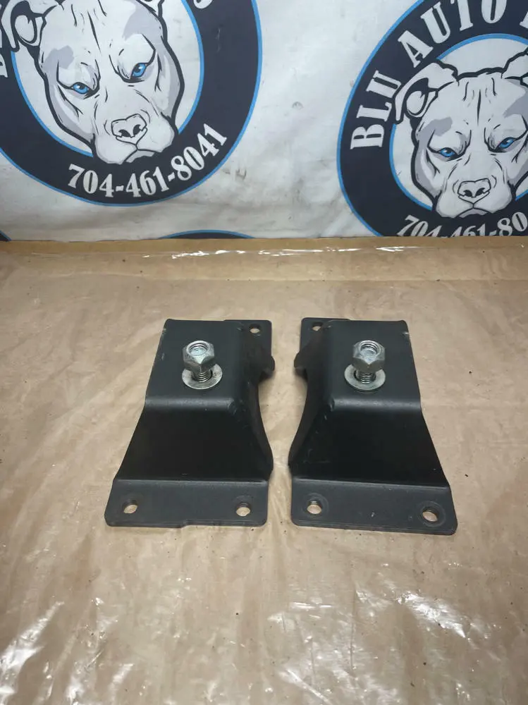 2003-04 Ford Mustang Svt Cobra Aftermarket Solid Motor Mounts Pair 247 1