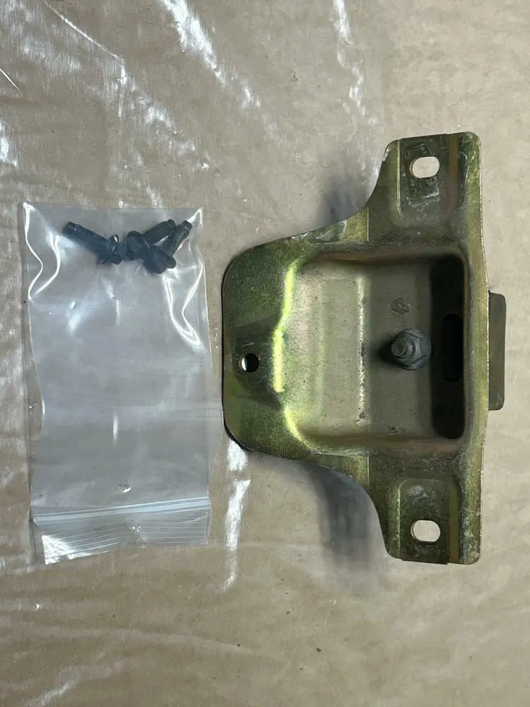 1999-04 Ford Mustang Gt Bullitt 8.8 Sra Rear End Bump Stop- 51K Miles 257 1