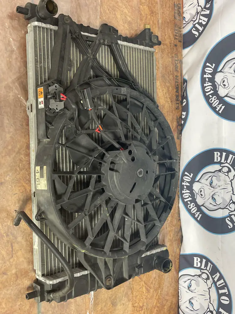 1999-04 Ford Mustang Gt Bullitt Radiator/Fan Assembly- 51K Miles, For 2V 257 1
