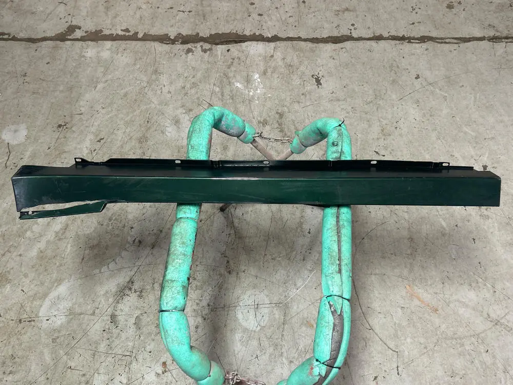 2001 Ford Mustang Bullitt Lh Side Skirt/Rocker Panel (Code Py)- Needs Work 257 1