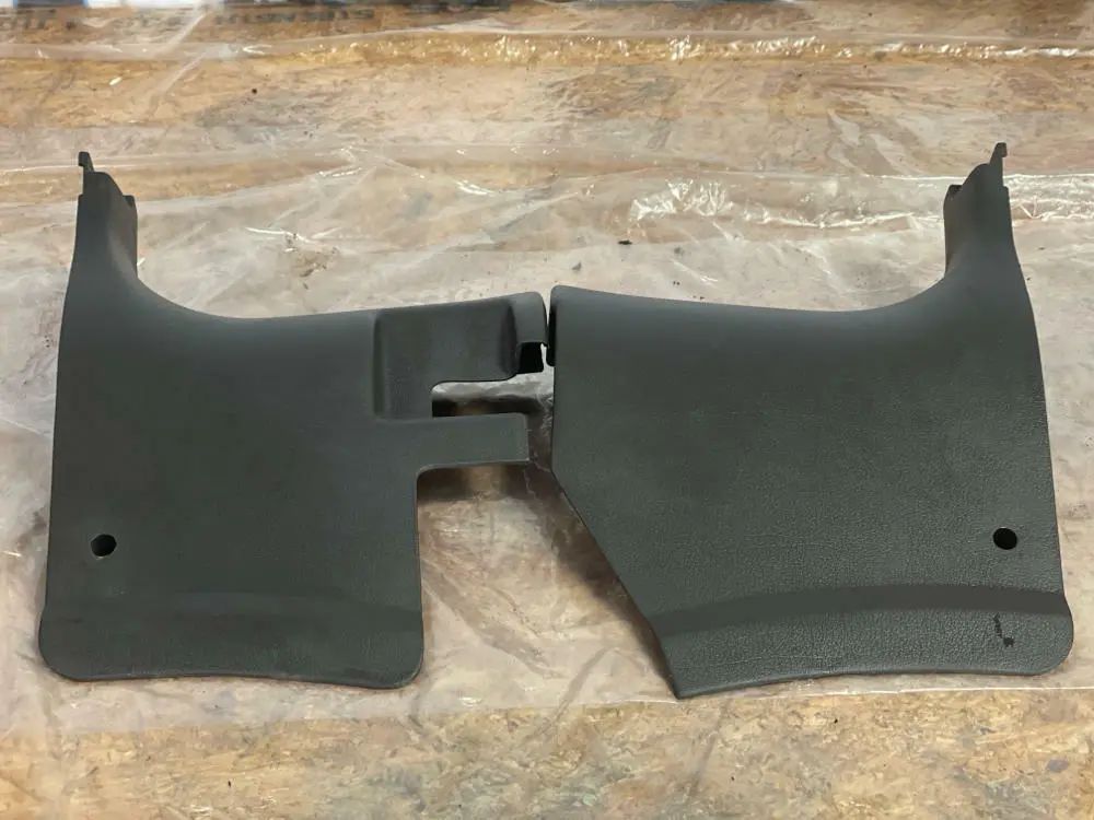 1999-04 Ford Mustang Gt Bullitt Kick Panels Pair Lh Rh 257 1