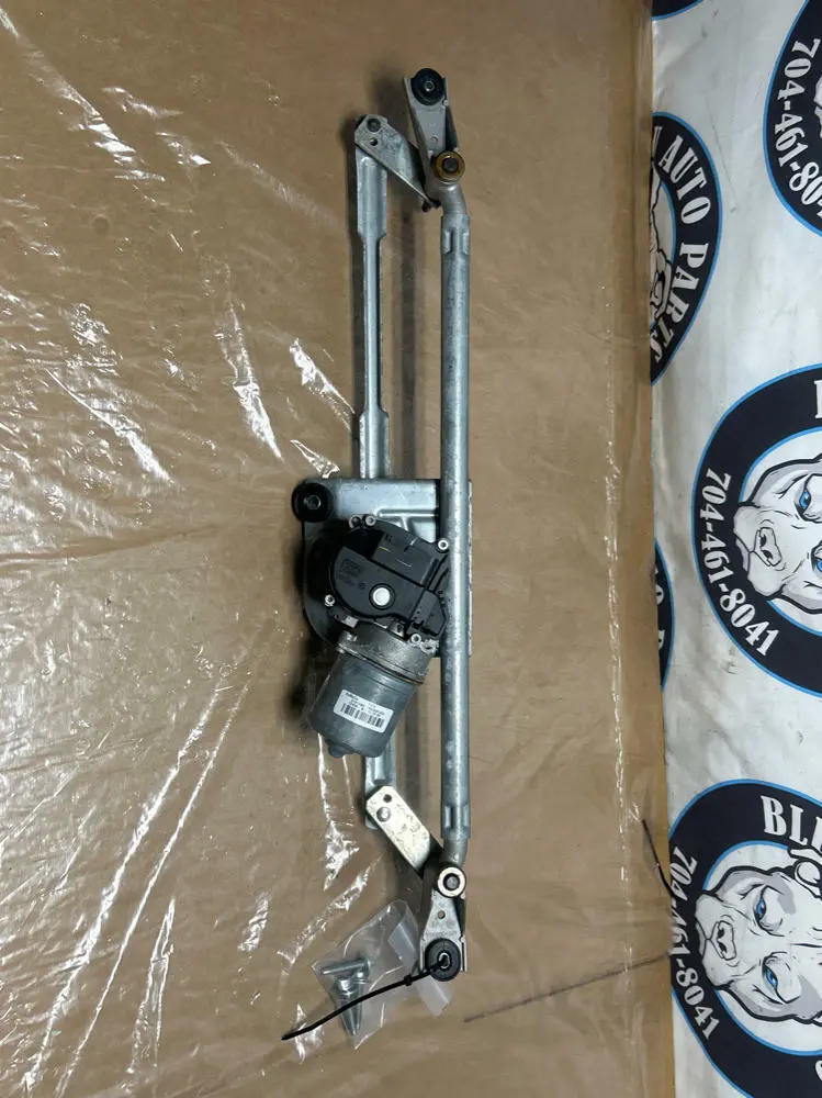2007-09 Ford Mustang Shelby Gt500 Kr Wiper Arm & Motor Assem. 16K Miles 263 1