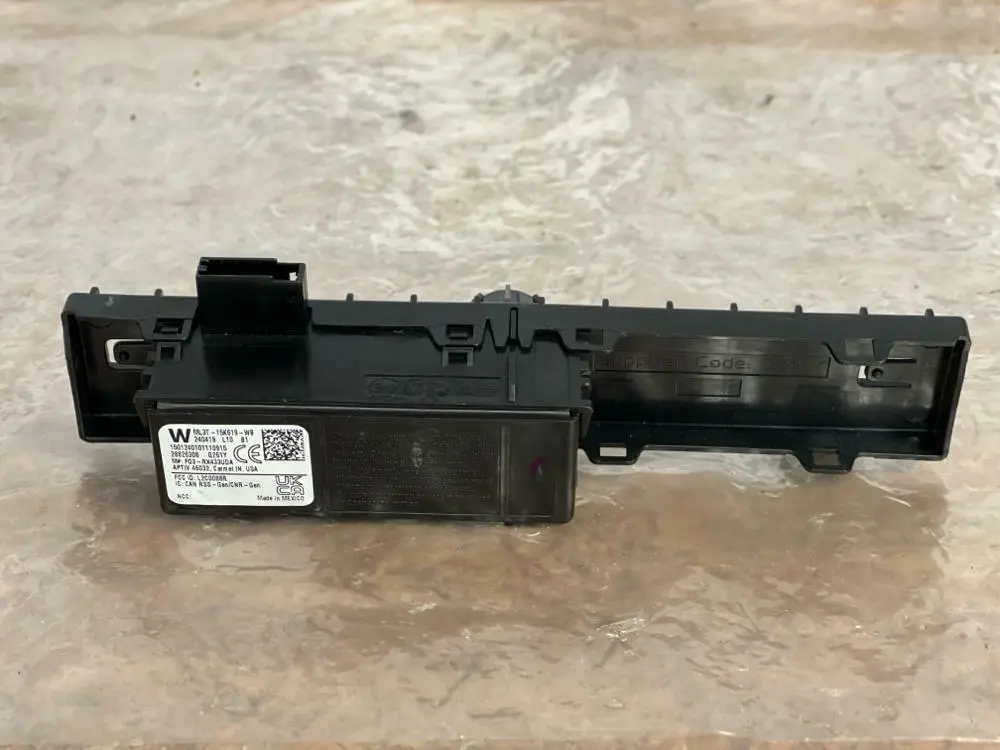 2024+ Ford Mustang Gt Gen 4 S650 Keyless Entry Antenna Module 250 1