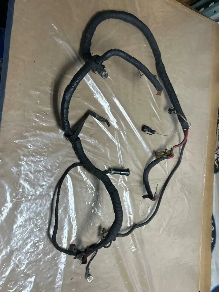 1999-04 Ford Mustang Gt Alternator Battery Harness 230 1