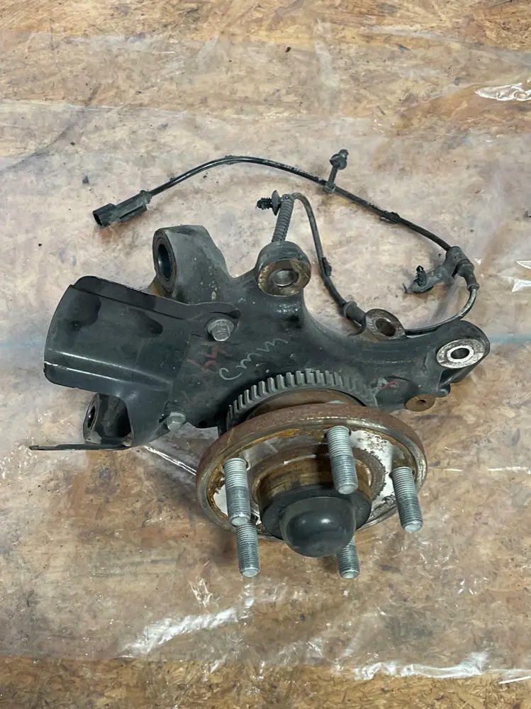 2015-17 Ford Mustang Front Rh Passenger Spindle Assembly 265 1
