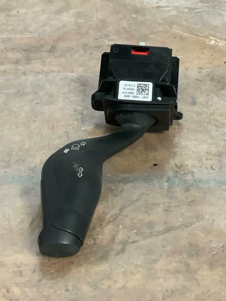 2015-17 Ford Mustang Turn Signal Switch Stalk 264 1