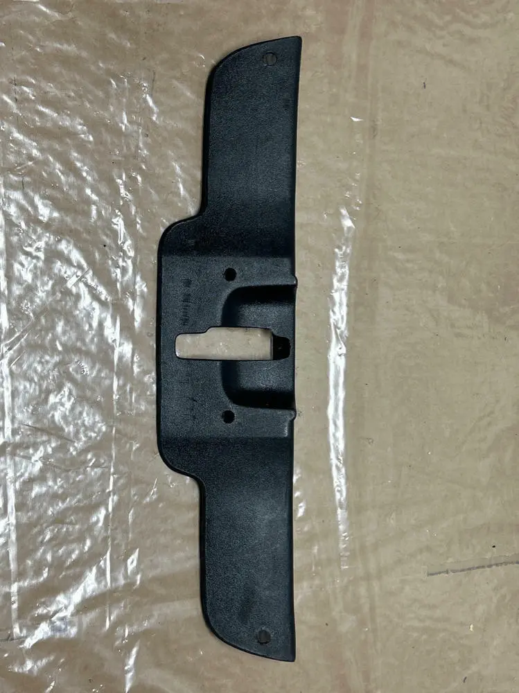 2003-04 Ford Mustang Svt Cobra Trunk Latch Interior Cover Trim 270 1