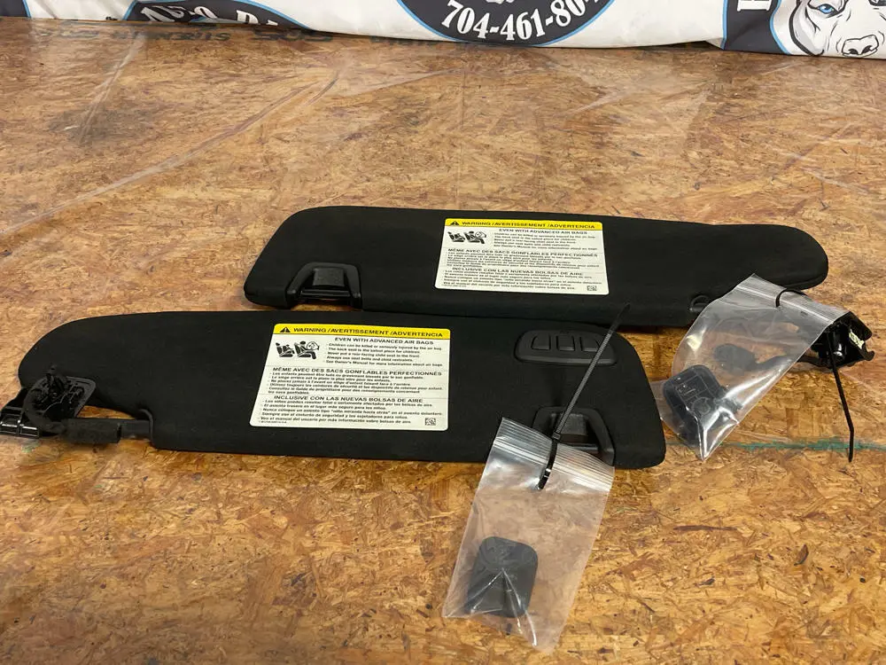 2015-17 Ford Mustang Gt Sunvisor Pair- Base Model, No Homelink 264 1