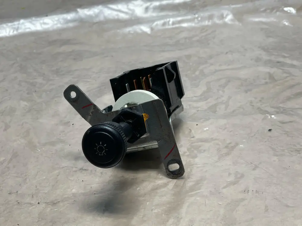 2003-04 Ford Mustang Svt Cobra Headlight Switch/Control Knob- Low Miles 270 1