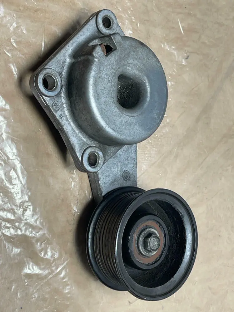2003-04 Ford Mustang Svt Cobra 4.6 4V Belt Tensioner W/ Idler Pulley 270 1