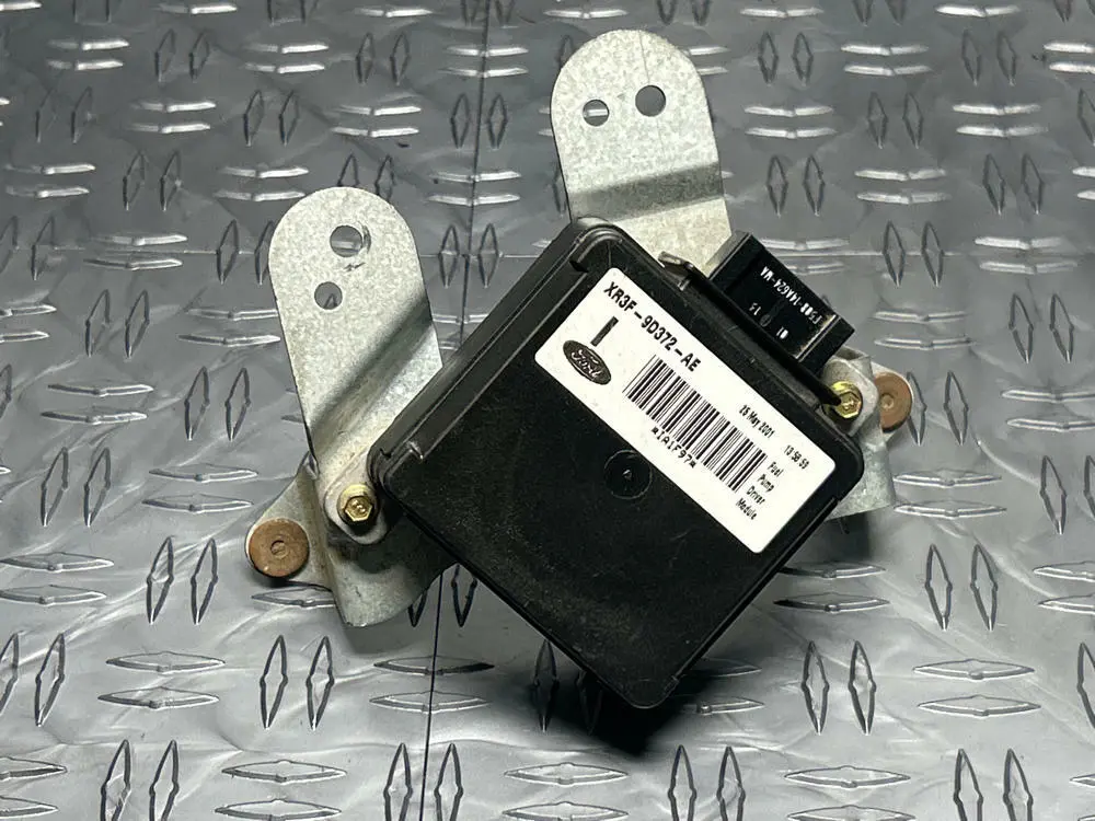 1999-04 Ford Mustang Gt Saleen Fuel Pump Driver Module 245 1