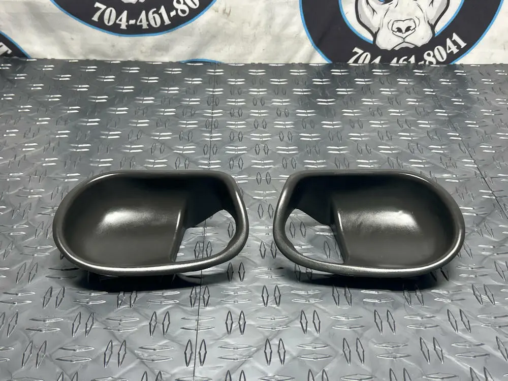 1999-04 Ford Mustang Gt Door Handle Bezels 245 1