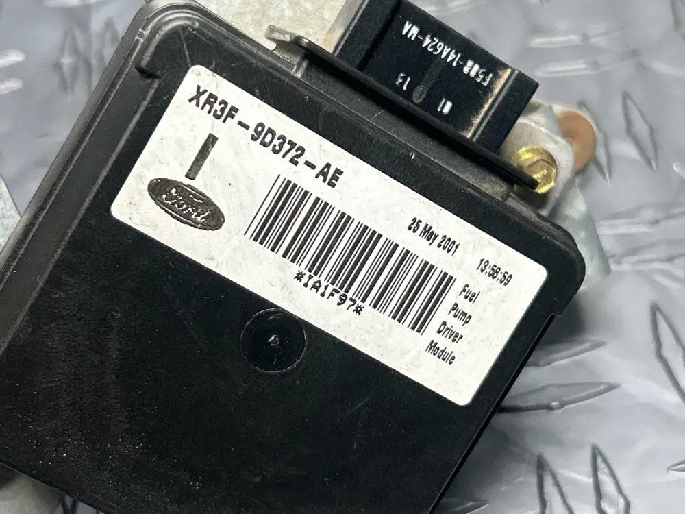 1999-04 Ford Mustang Gt Saleen Fuel Pump Driver Module 245 2