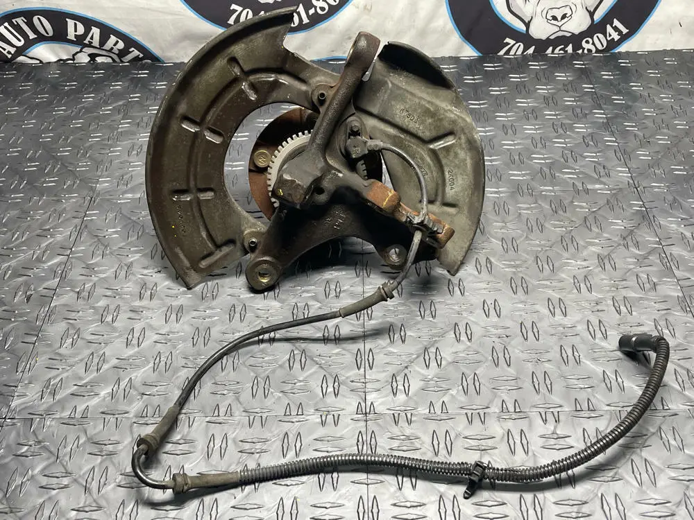 2003-04 Ford Mustang Svt Cobra Rh Front Spindle Hub 255 1