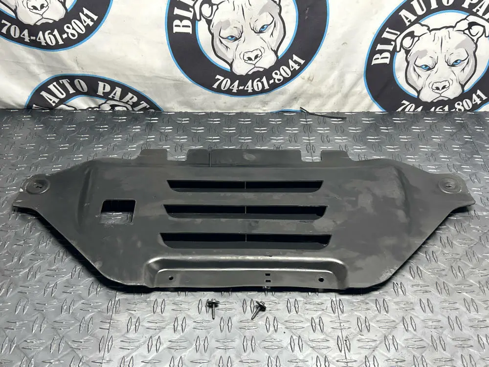2015-17 Ford Mustang Gt Oem Oil Pan Splash Shield 269 1