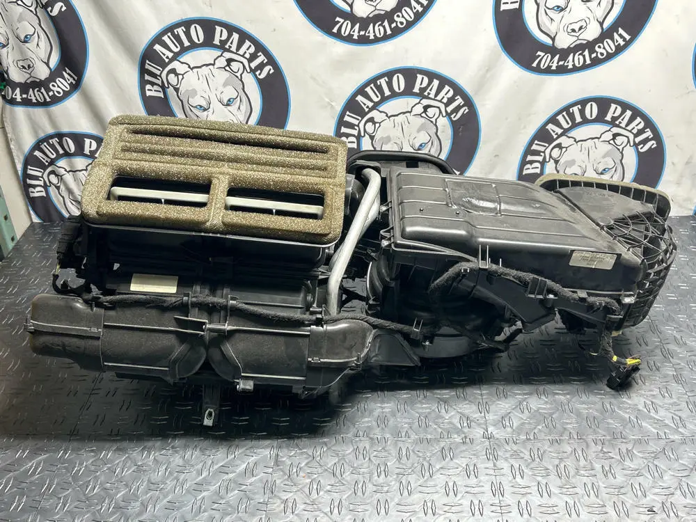 2015-17 Ford Mustang Gt Heater Core Box 269 1
