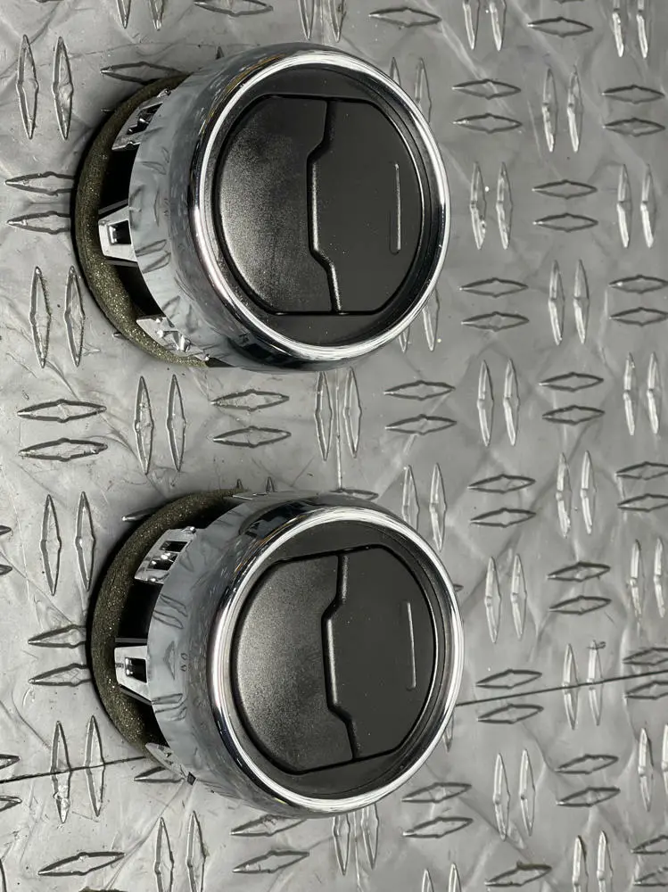 2015-17 Ford Mustang Center Hvac Control Vents 269 1