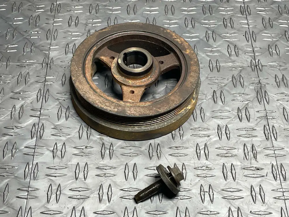 1999-04 Ford Mustang Gt/Saleen 4.6 2V Crank Pulley & Bolt 243 1