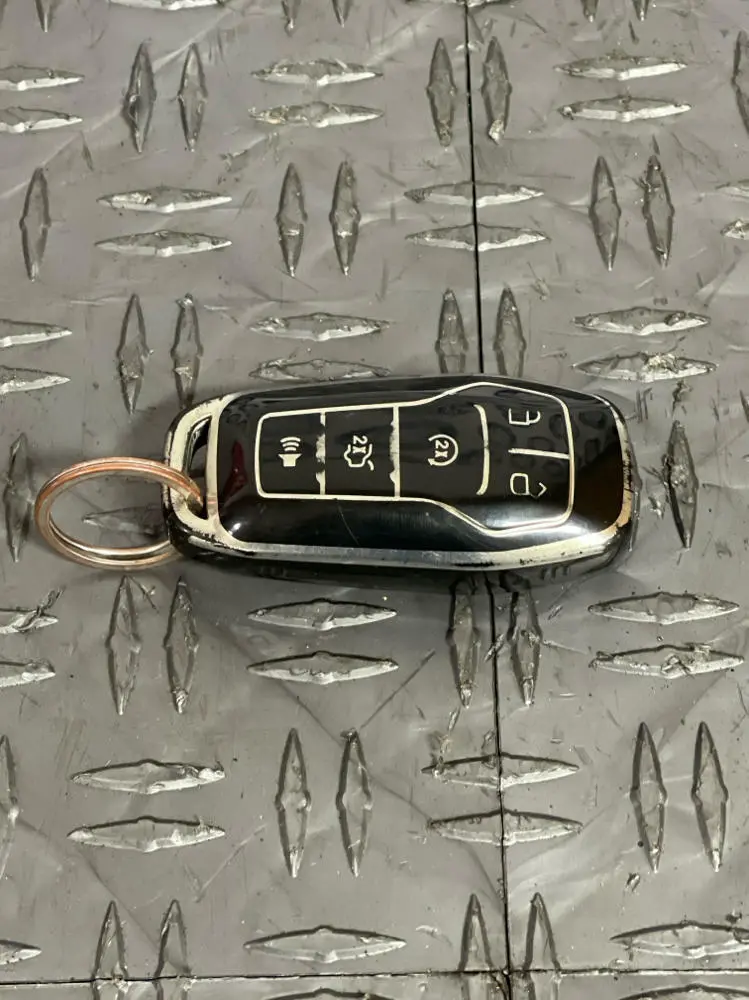 2015-17 Ford Mustang Key Fob 267 1