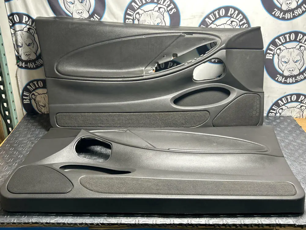 2003-04 Ford Mustang Svt Cobra Oem Door Panels Pair Lh Rh 272 1