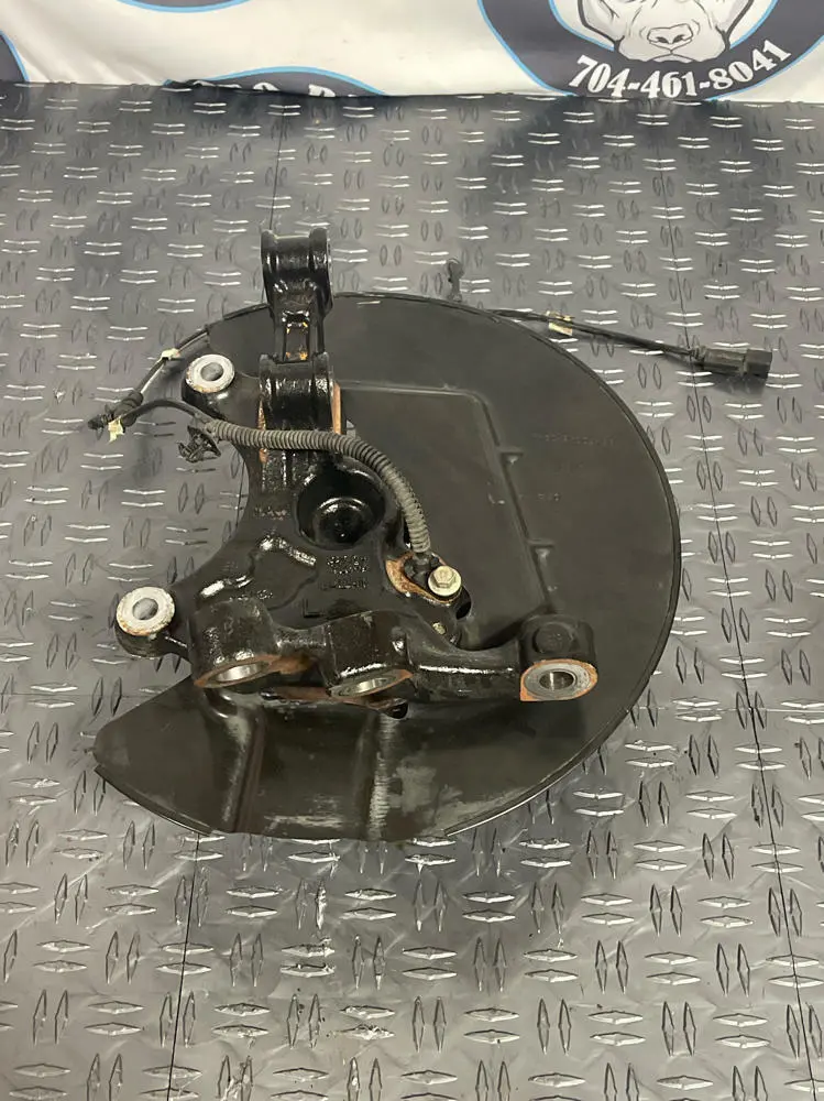 2015-17 Ford Mustang Gt Front Lh Driver Spindle Assembly- 52K Miles 268 2