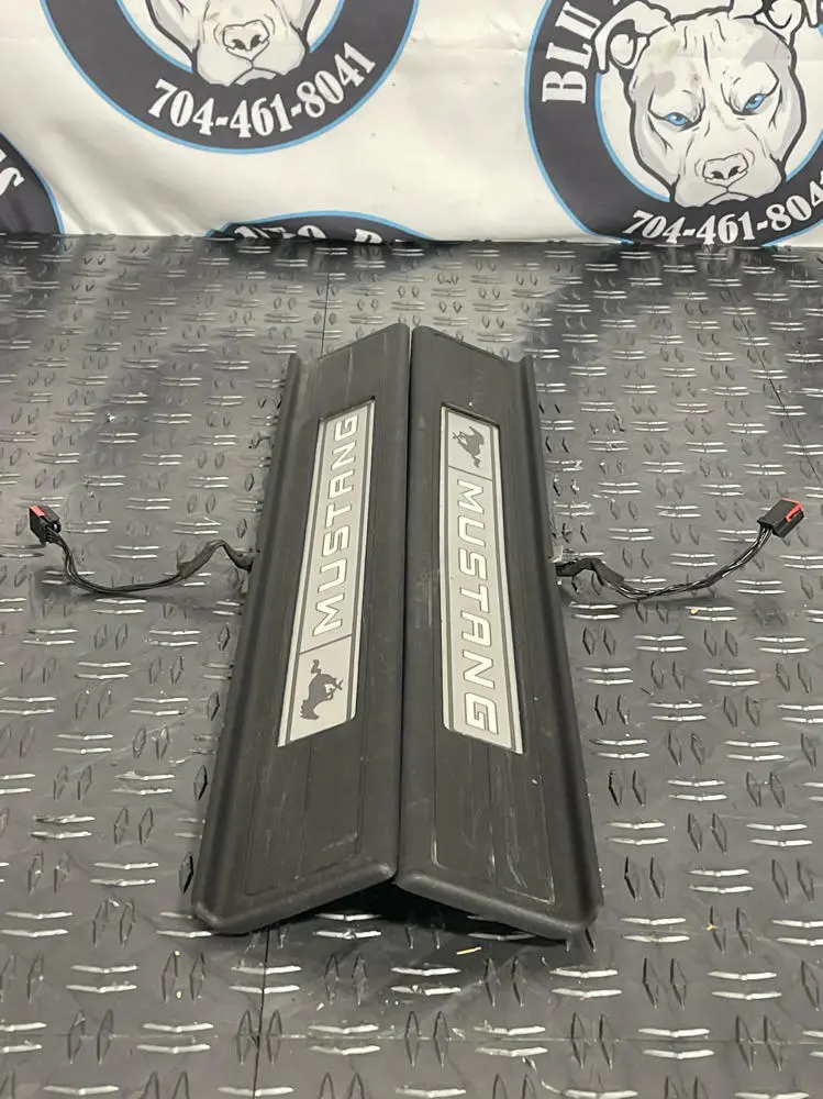 2015-17 Ford Mustang Gt Illuminated Door Sills Pair 268 1