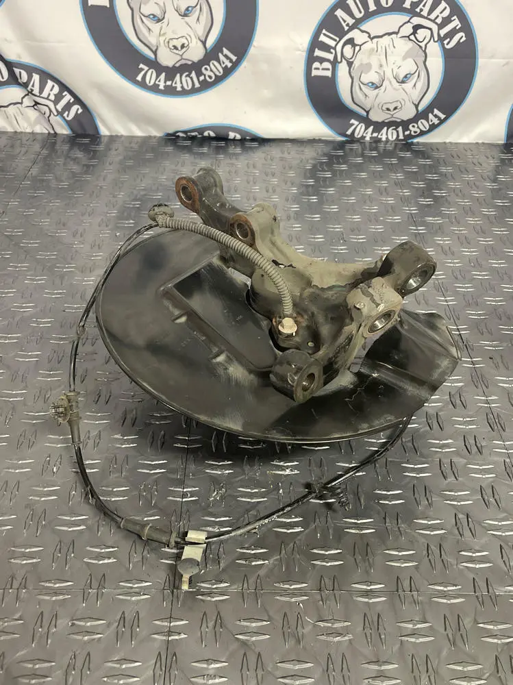 2015-17 Ford Mustang Gt Front Rh Passeneger Spindle Assembly- 52K Miles 268 1