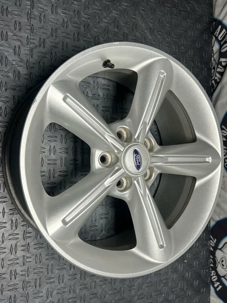 2012 Ford Mustang Gt Driver Front Lh Wheel- Base Model, 18"X8" Et:44Mm 266 1