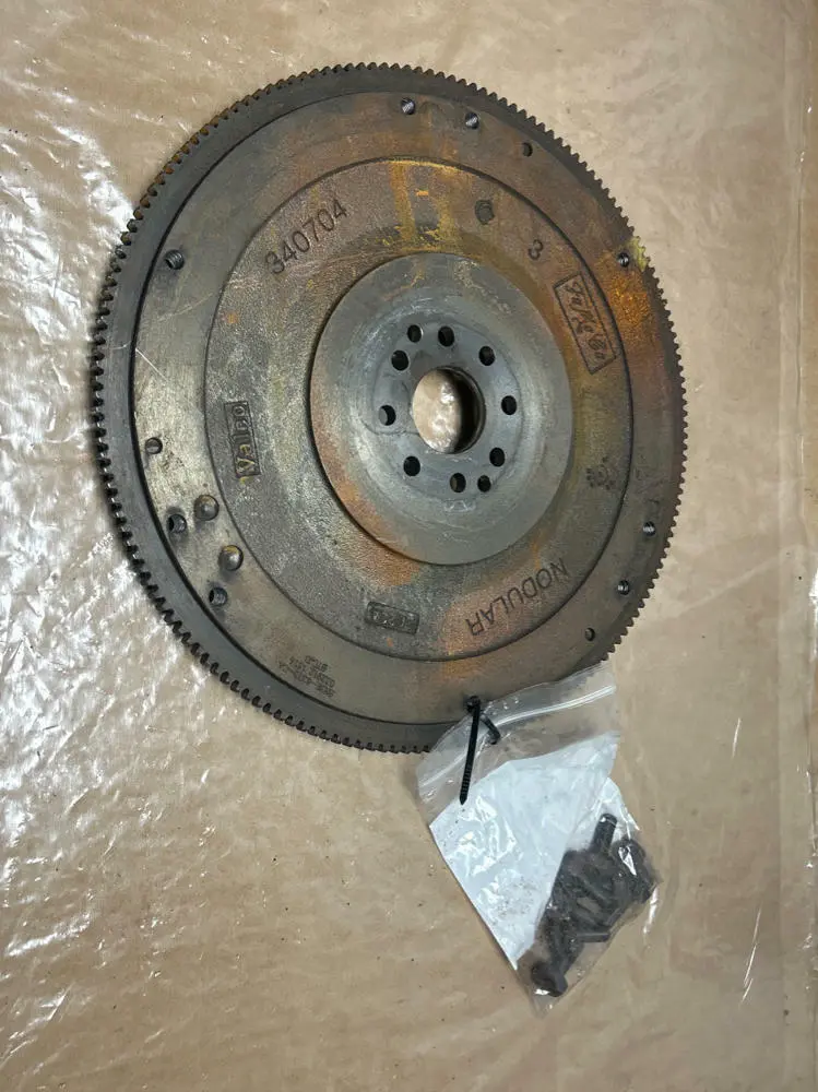 2013-14 Ford Mustang Gt 5.0 Coyote Mt82 Flywheel 42K Miles 232 1