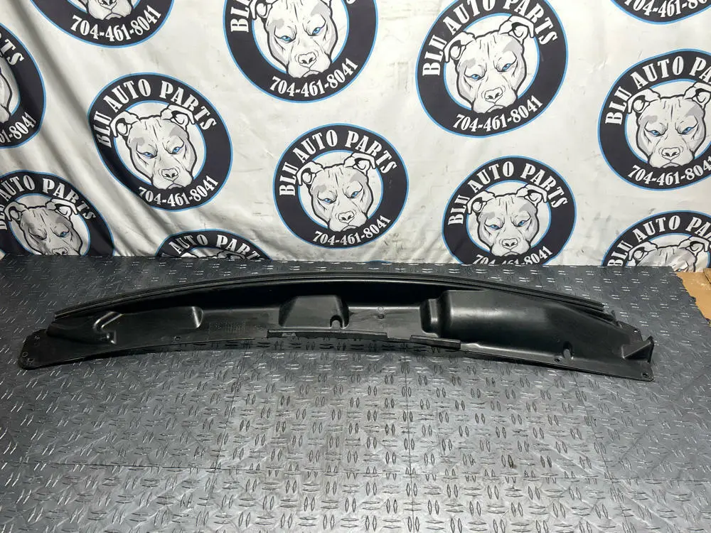 2003-04 Ford Mustang Svt Cobra Oem Lower Wiper Cowl 272 1