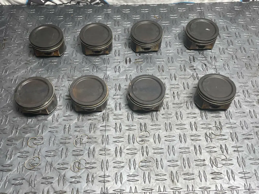 2003-04 Ford Mustang Svt Cobra Oem Pistons Standard Bore Set- 54K Miles 272 1