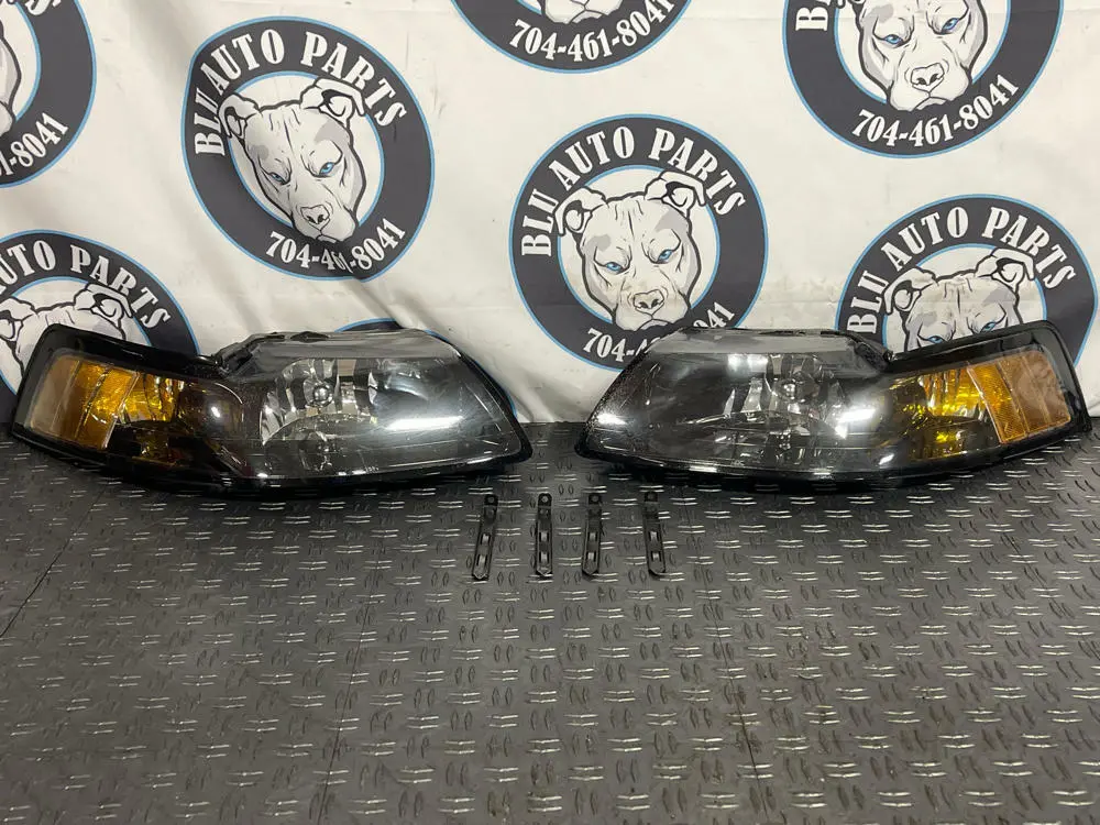 2003-04 Ford Mustang Svt Cobra Oem Headlights Pair Lh Rh 276 1