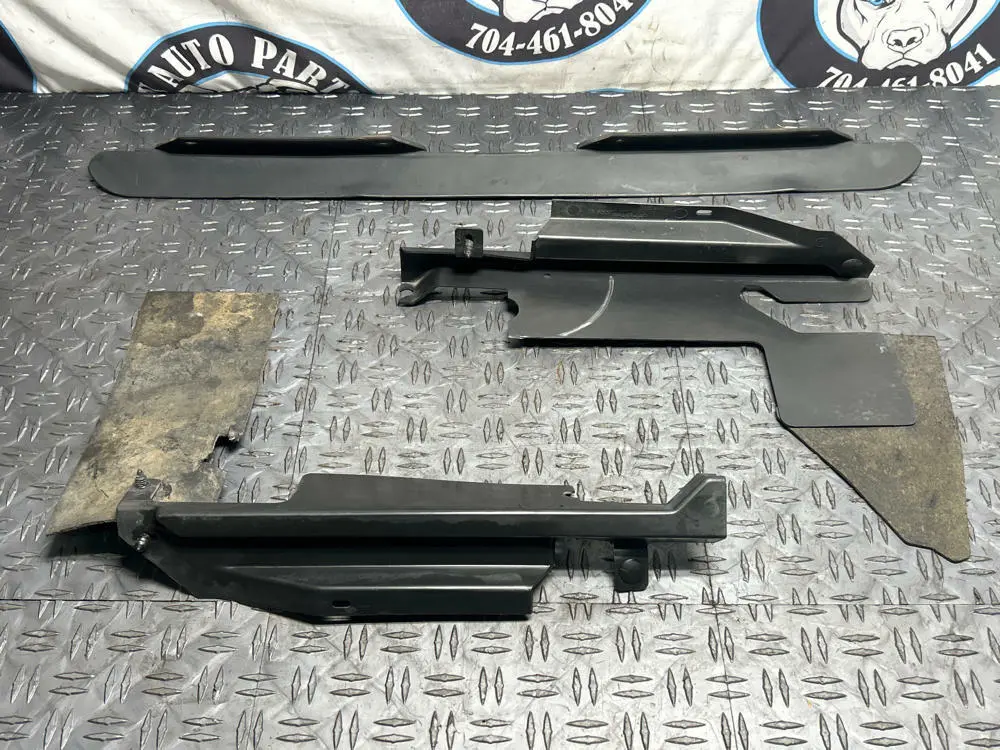 2003-04 Ford Mustang Svt Cobra Front Air Dam Deflector Set 276 1