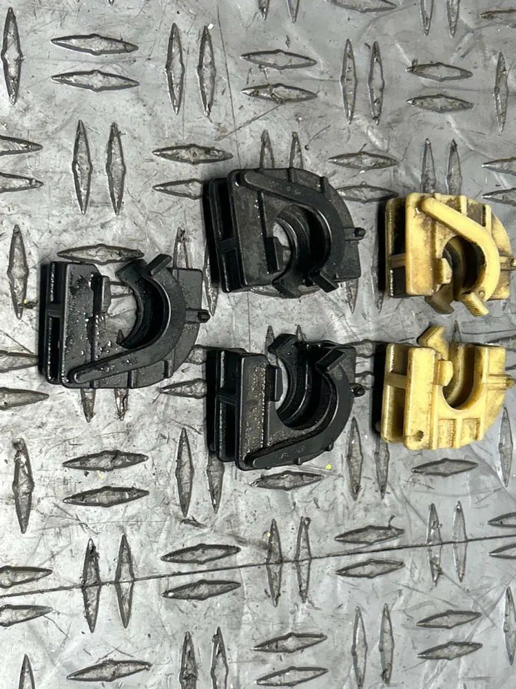 2003-04 Ford Mustang Svt Cobra A/C Line Clips Set- Complete 276 1