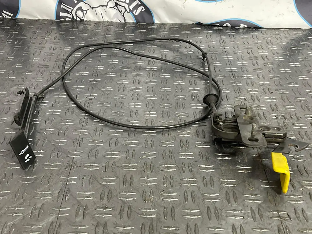 2003-04 Ford Mustang Svt Cobra Oem Hood Latch Assembly- W/ Cable 276 1