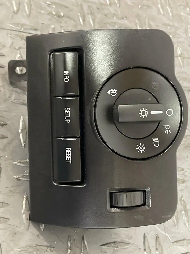 2011-12 Ford Mustang Gt Head Light Control Knob 266 1