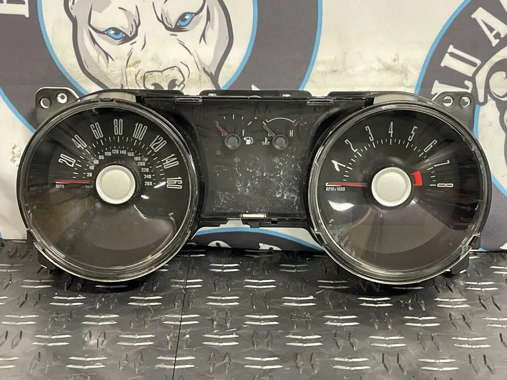 2011-12 Ford Mustang 5.0 6R80 Instrument Cluster Gauges 31K Miles 266 1