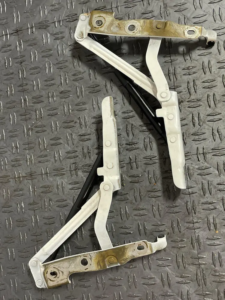 2011-12 Ford Mustang Performance White Hood Hinges Pair Lh Rh 266 1