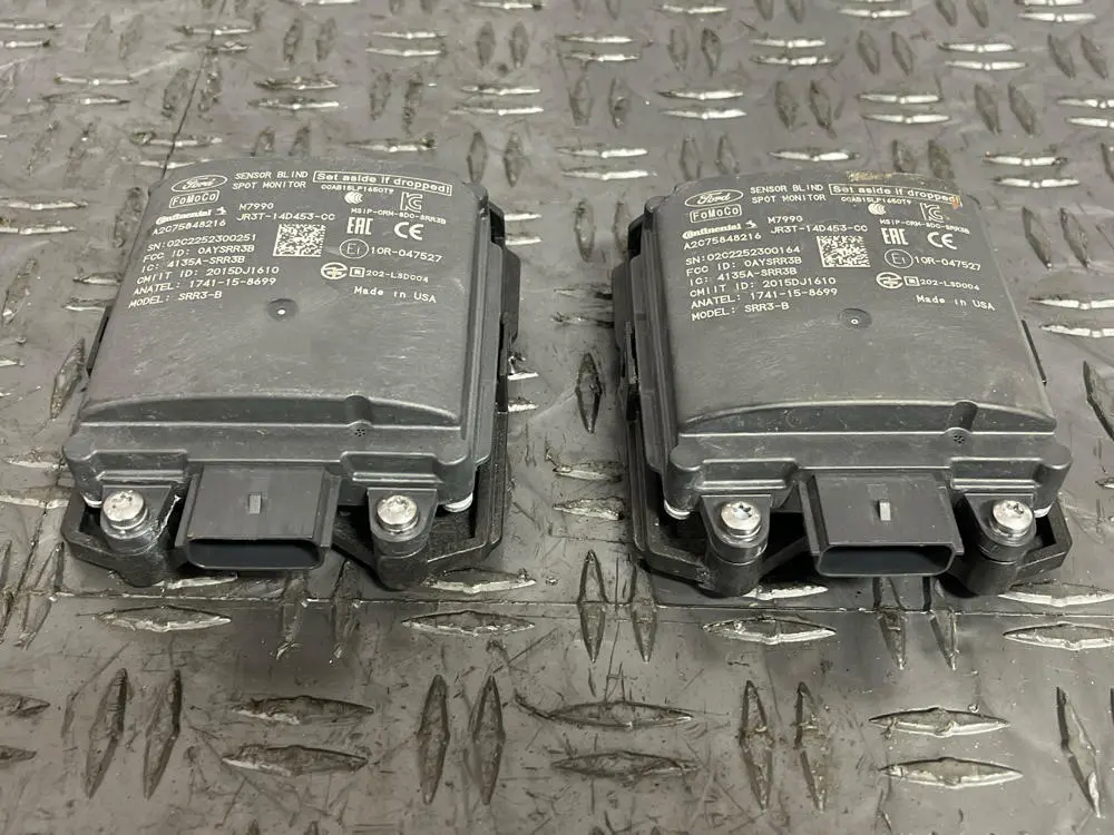 2018-23 Ford Mustang Gt Oem Blind Spot Monitors Pair 275 1