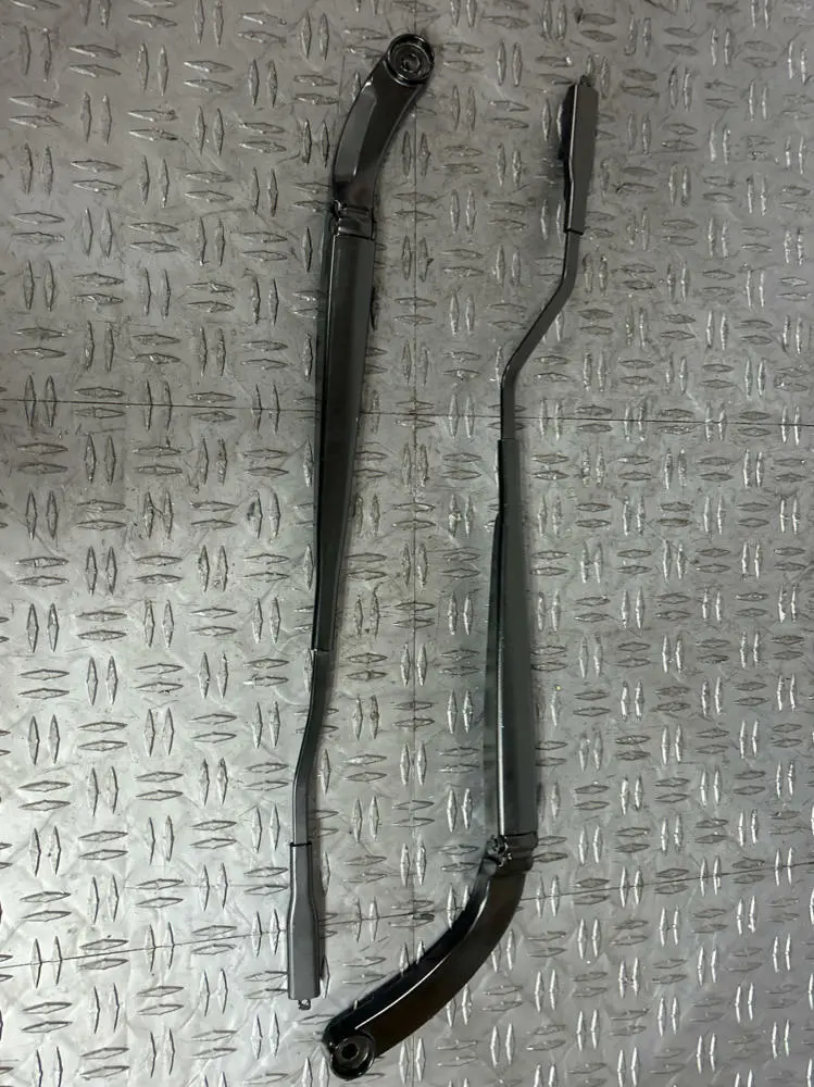 2018-23 Ford Mustang Gt Exterior Wiper Arm Pair 275 1
