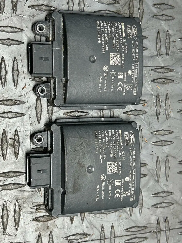 2015-23 Ford Mustang Gt Oem Rear Blind Spot Monitors Pair 260 1