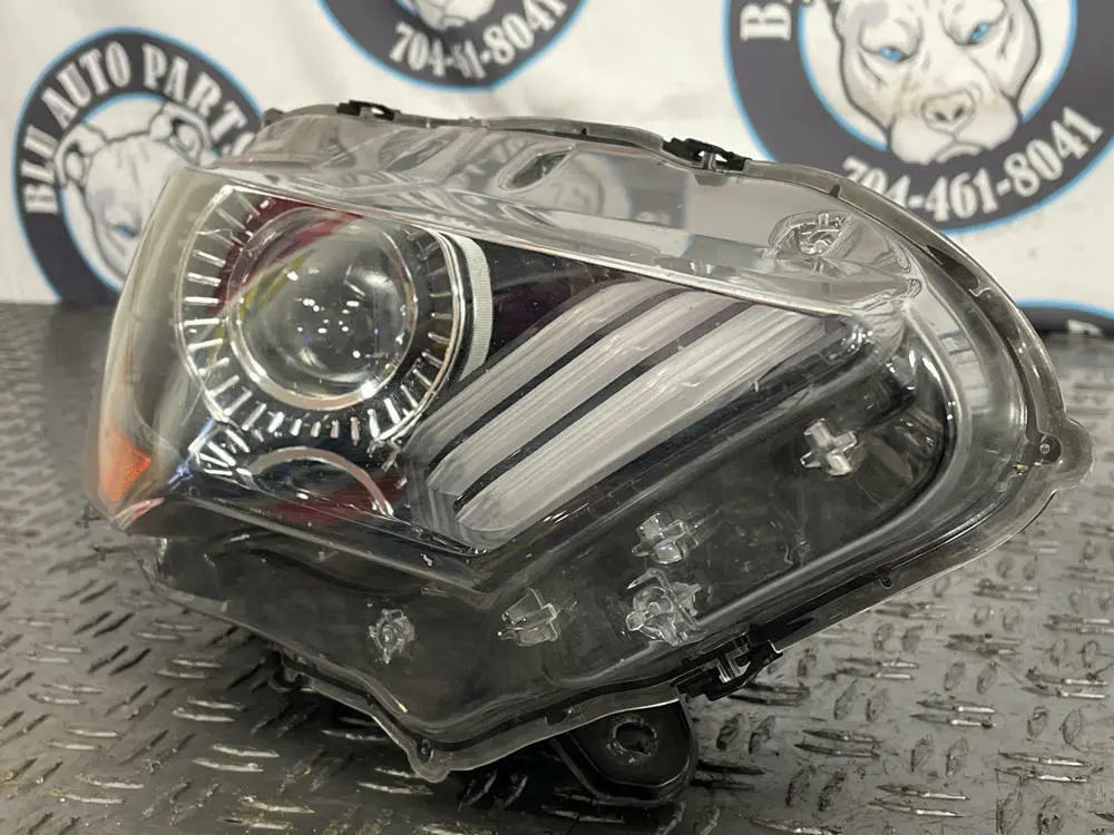 2018-23 Ford Mustang Gt Oem Front Pass. Rh Head Light- Parts Only 260 2