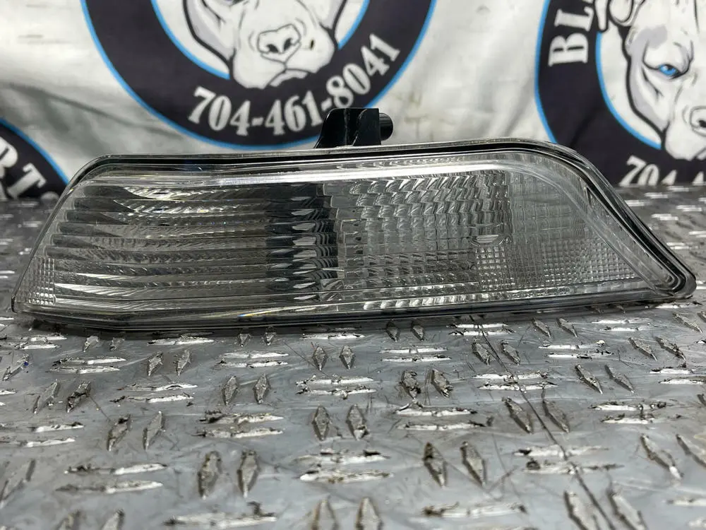 2015-17 Ford Mustang Gt Oem Driver Lh Turn Signal Housing- Front Bumper 258 1