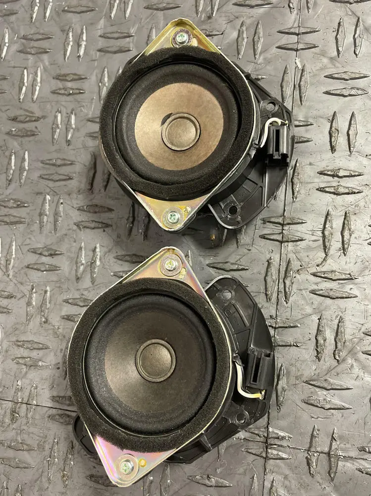 2015-23 Ford Mustang Gt Oem Front Door Tweeters Pair 249 1